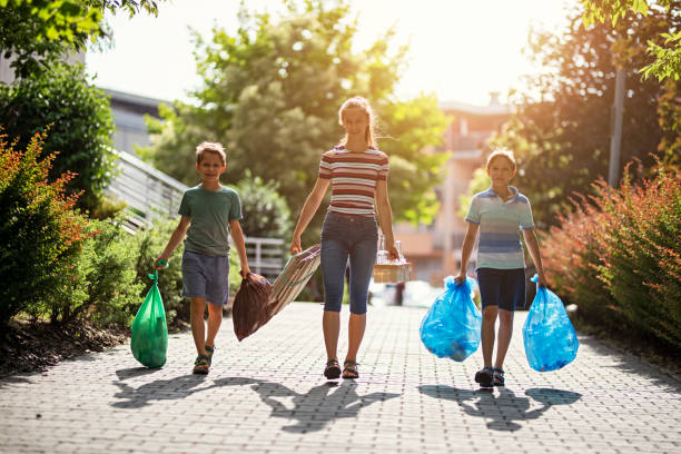 Best Yard Waste Removal  in Roselle, IL